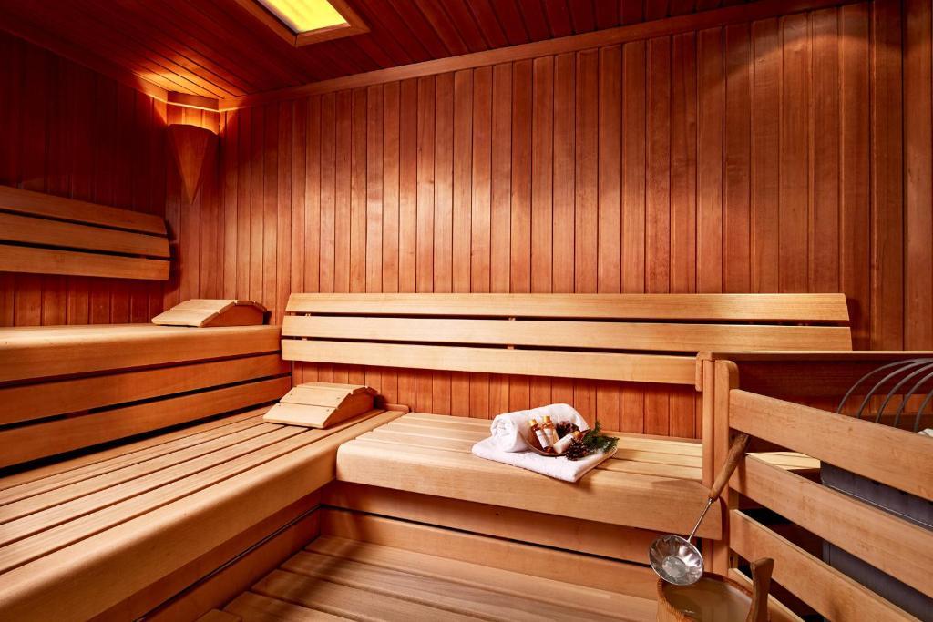Hotel Barbarahof 4 Stars Superior - Including Summer Card - Adults Only From 14 Years Капрун Экстерьер фото